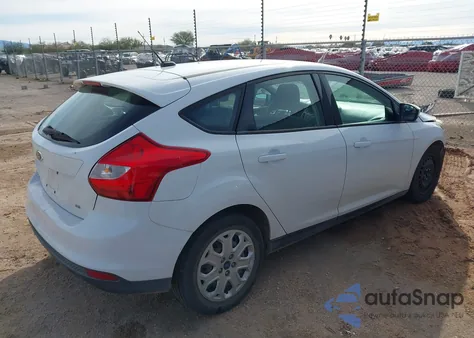 2012 Ford Focus Se z USA, uszkodzony, nr VIN 1FAHP3K23CL239209